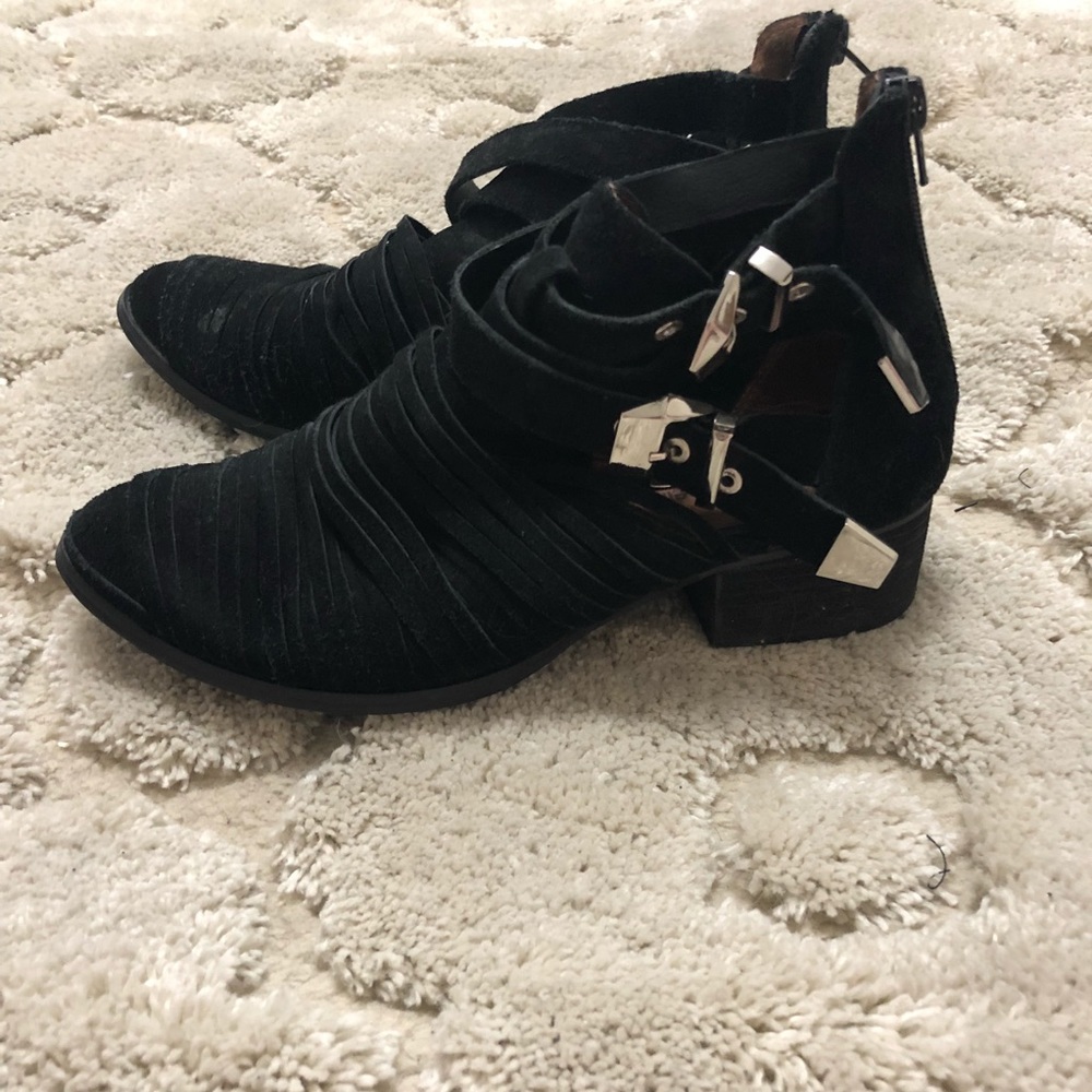 SOLD Jeffrey Campbell suede stewpot booties